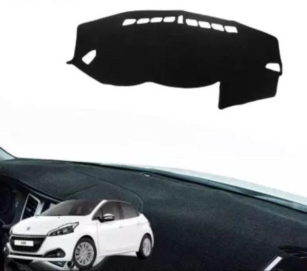 Tapis tableau de bord DE HAUTE QUALITE POUR Peugeot 208